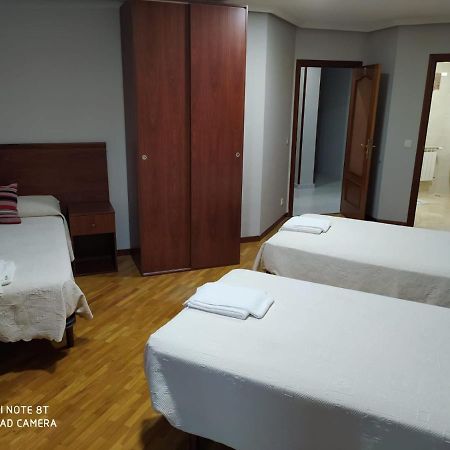 Hostal Cerecedo León Kültér fotó