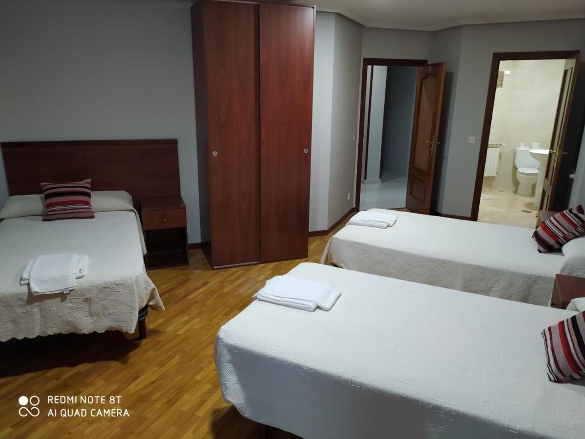 Hostal Cerecedo León Kültér fotó